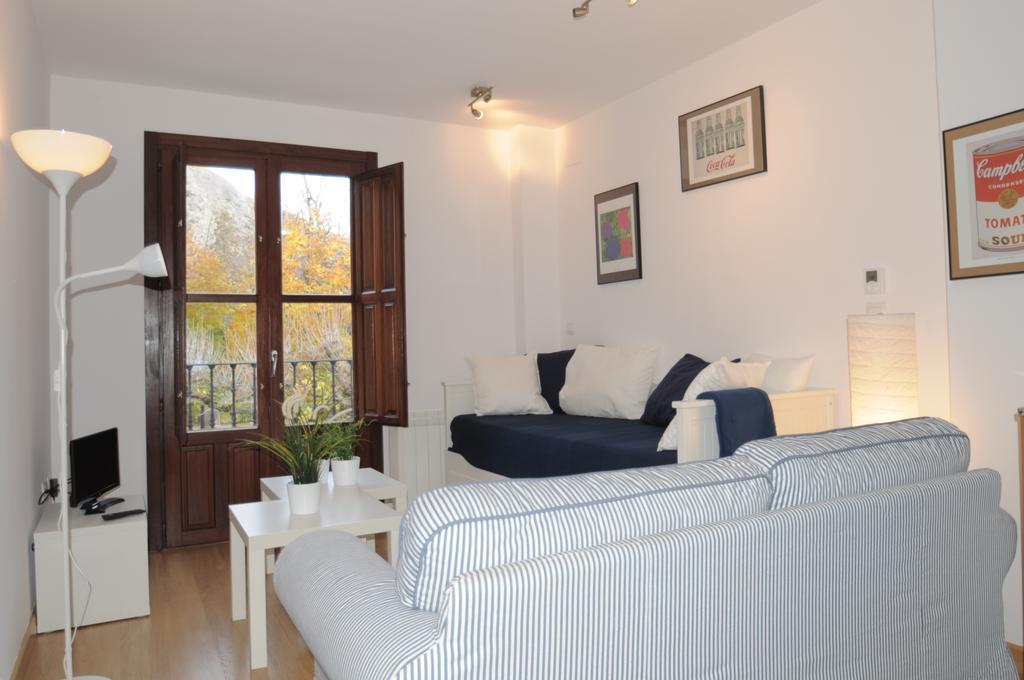 Apartamentos Viejo Continente Cuenca  Luaran gambar
