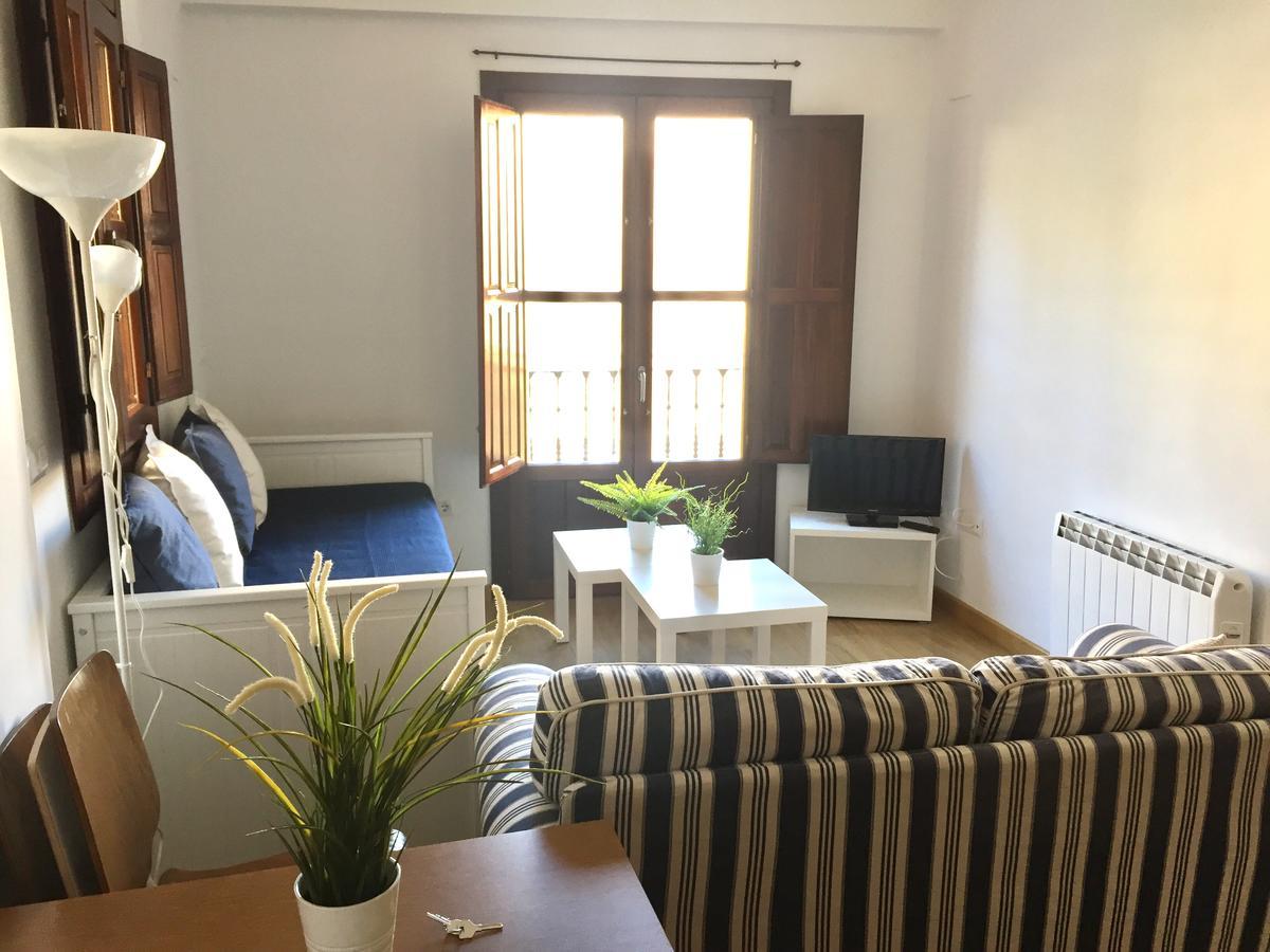 Apartamentos Viejo Continente Cuenca  Luaran gambar