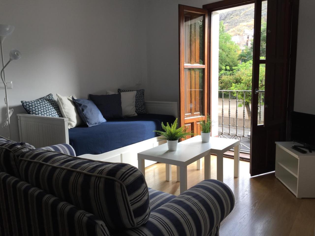 Apartamentos Viejo Continente Cuenca  Luaran gambar